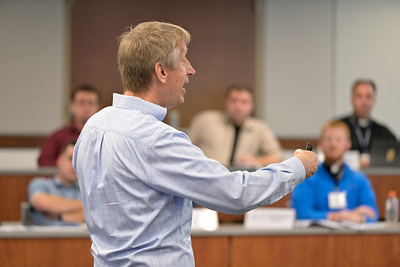 VSB_MenFormation_111